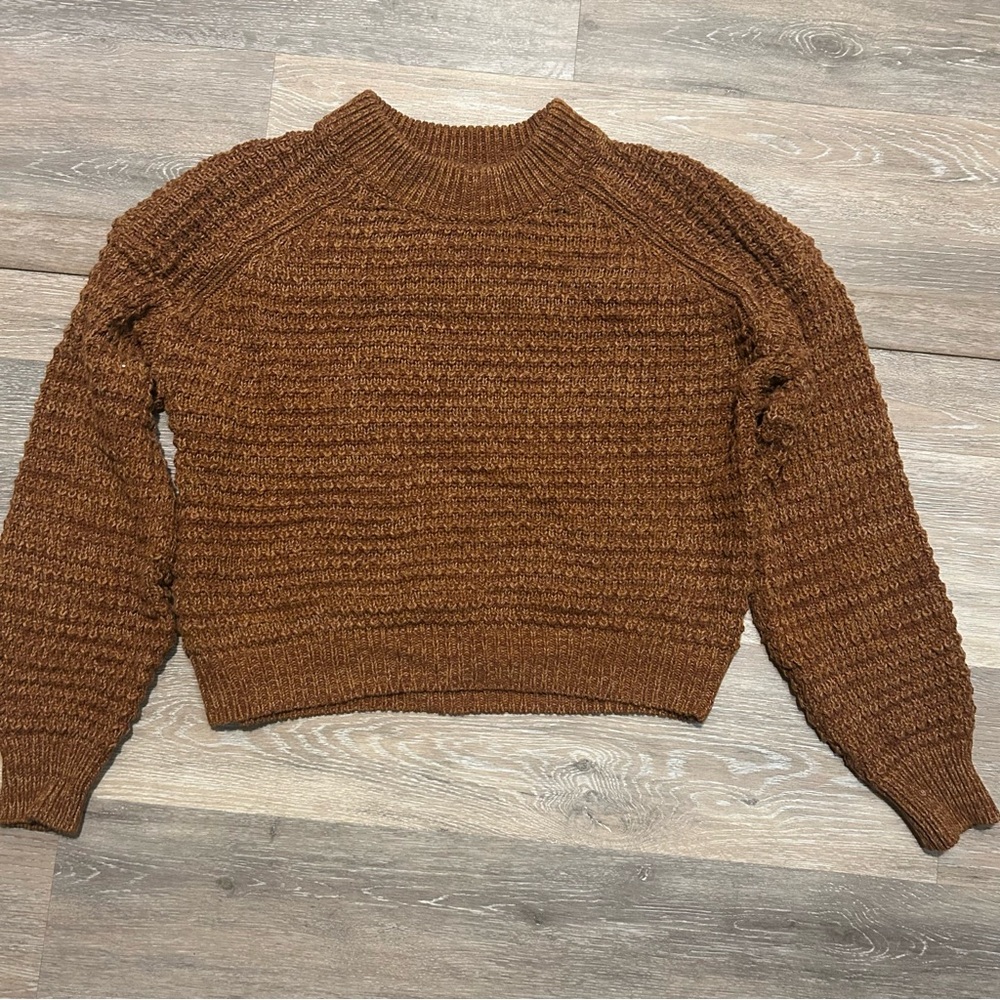 Universal Thread Brown Crew Neck Sweater with Chunky Knit‎
